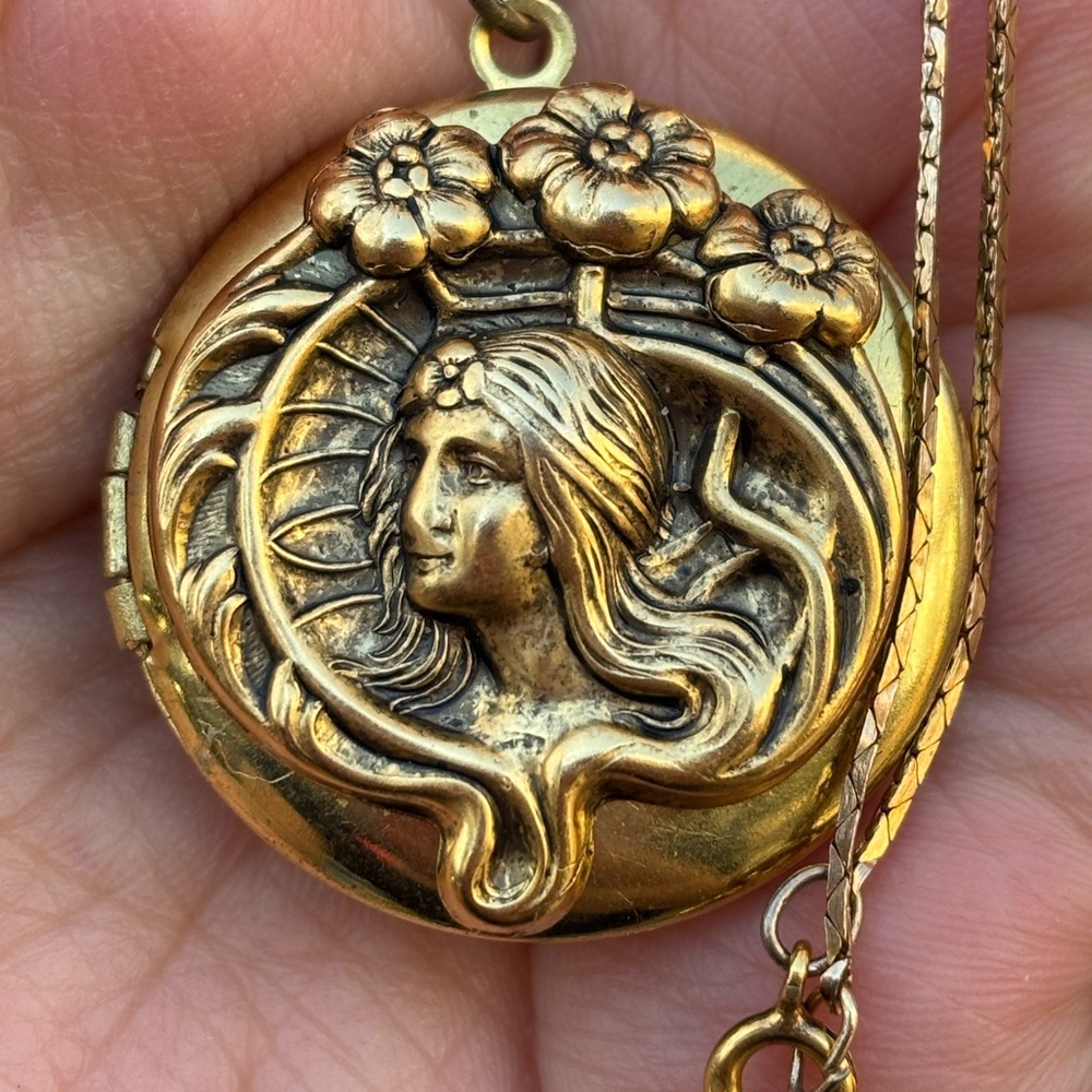 Art Nouveau Gold Tone Locket with Gold Filled Chain | Floral Lady Locket